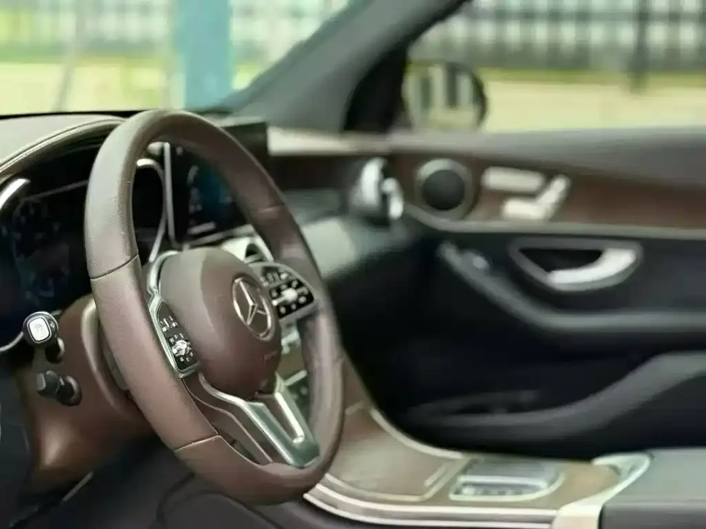 Mercedes-Benz GLC — фото 2