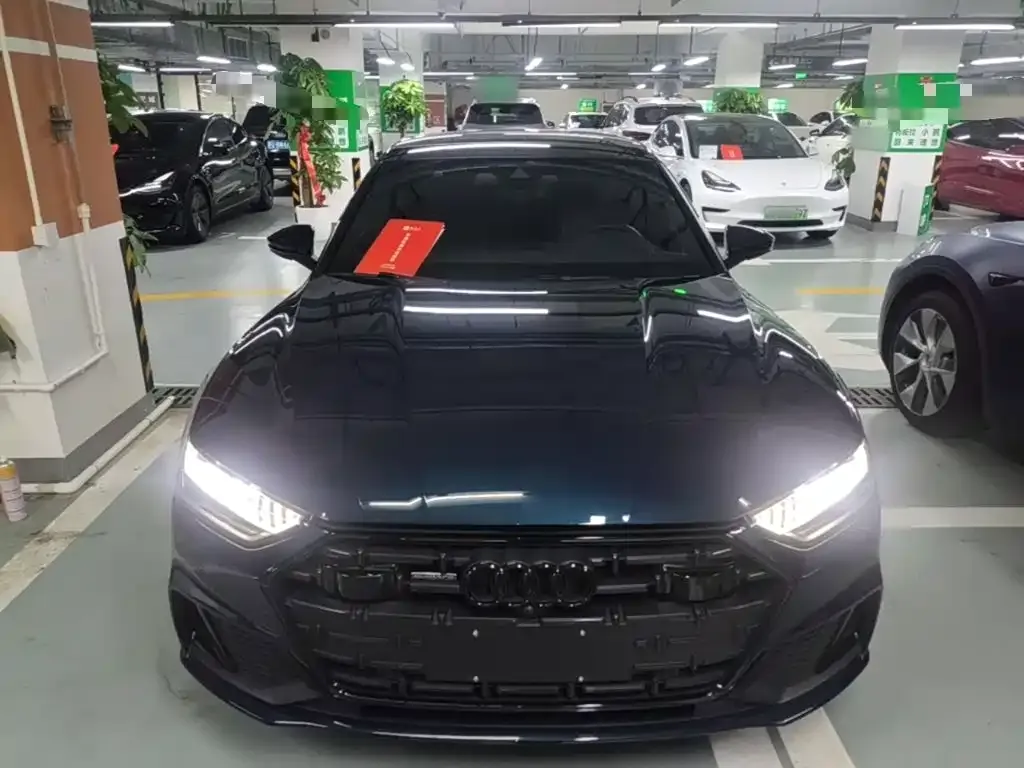 Audi A7L — фото 5