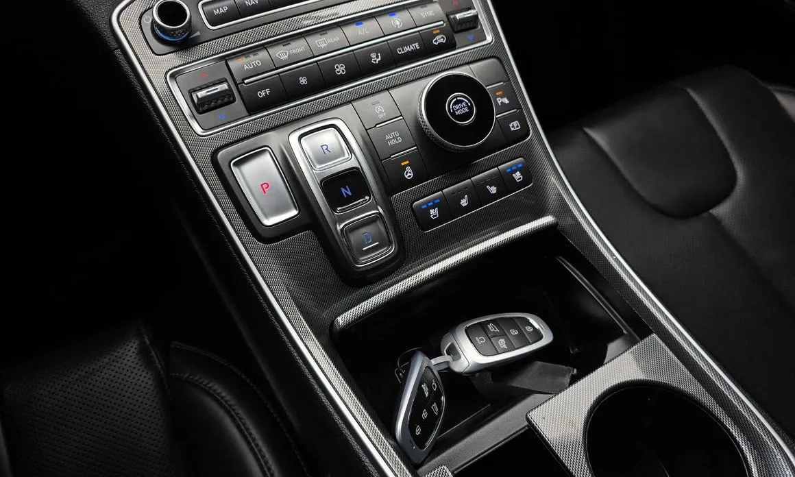 Hyundai Santafe — фото 5