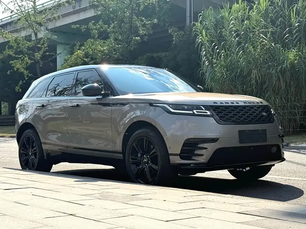 Land Rover Velar — фото 9