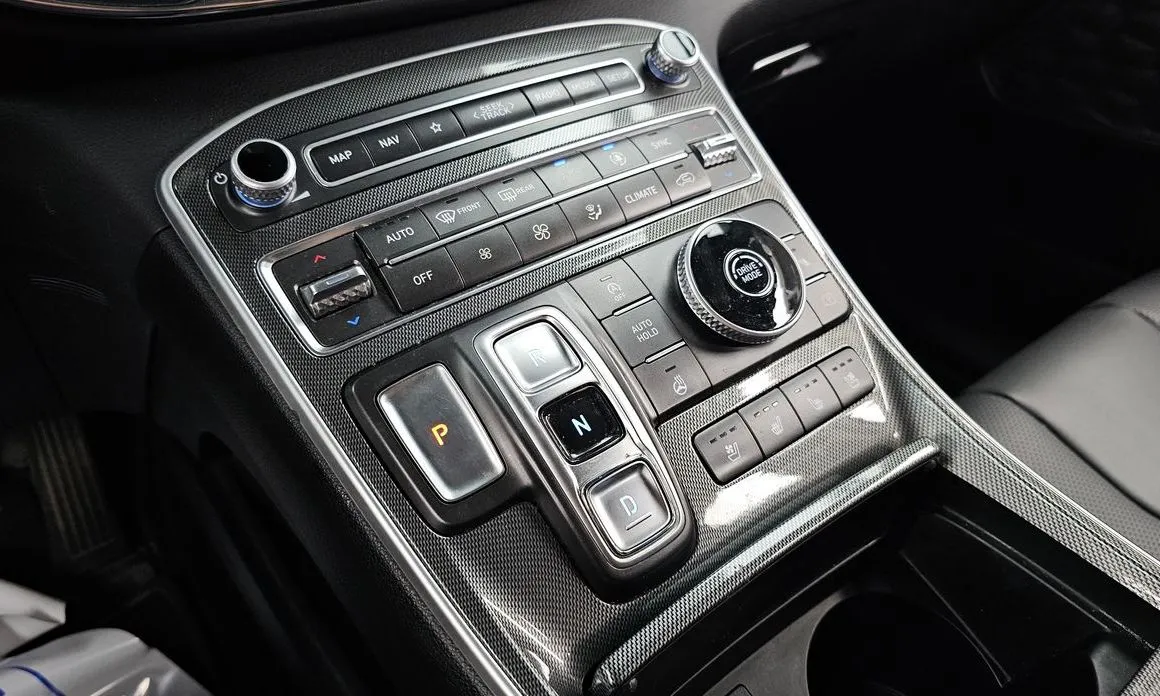 Hyundai Santafe — фото 7