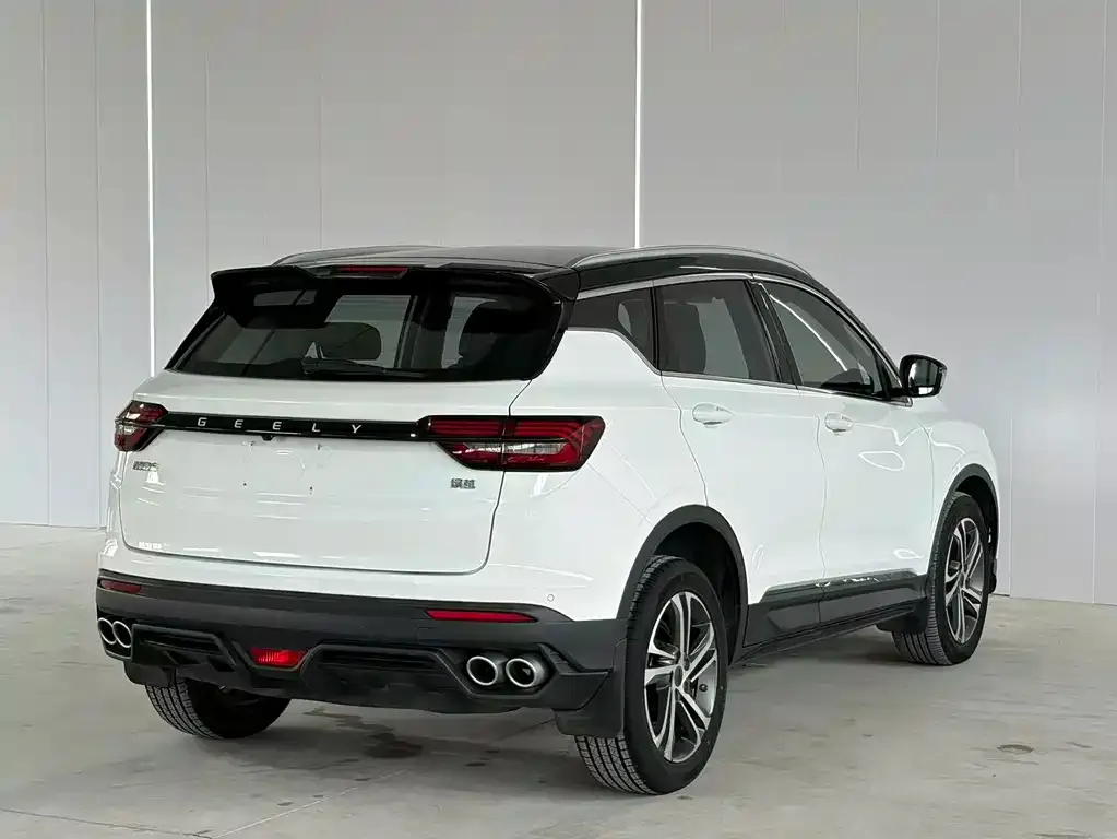 Geely Binyue — фото 10