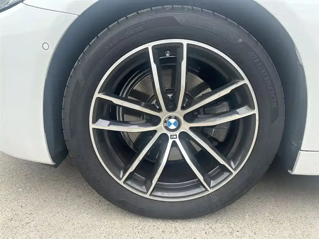 BMW 5 Series (Import) 2023 из CN, фото 7