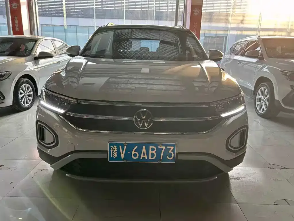 Volkswagen T-Roc 2024 из CN, фото 3