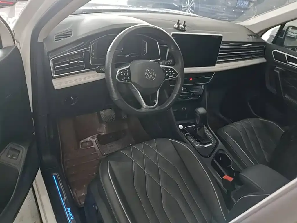 Volkswagen 途观L插电混动 — фото 3