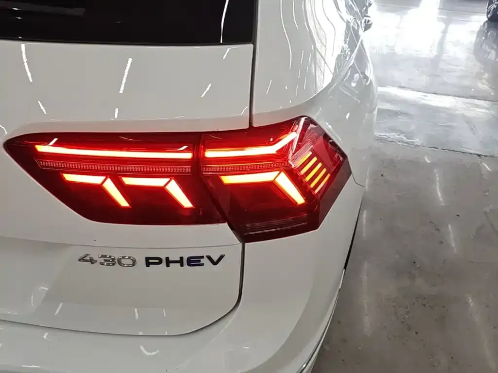 Volkswagen 途观L插电混动 — фото 9