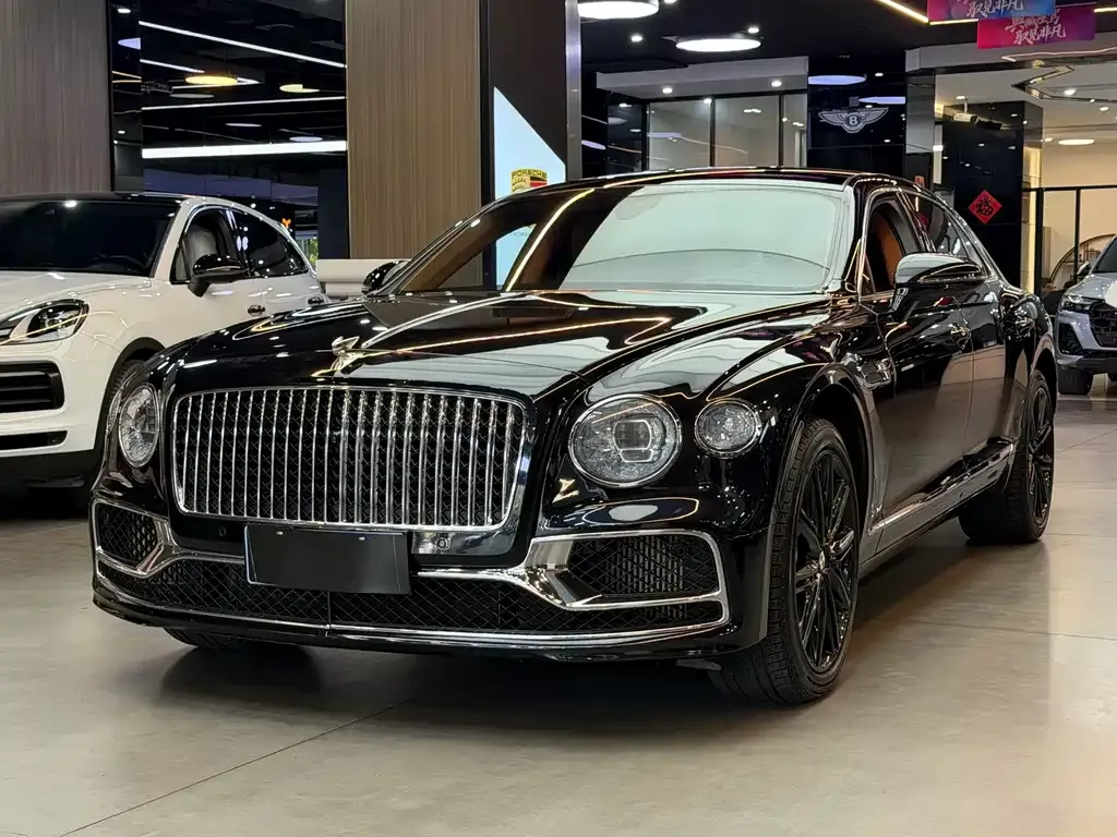 Bentley Flying Spur — фото 1
