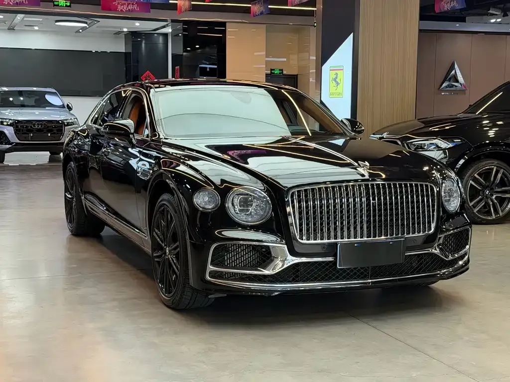 Bentley Flying Spur — фото 5