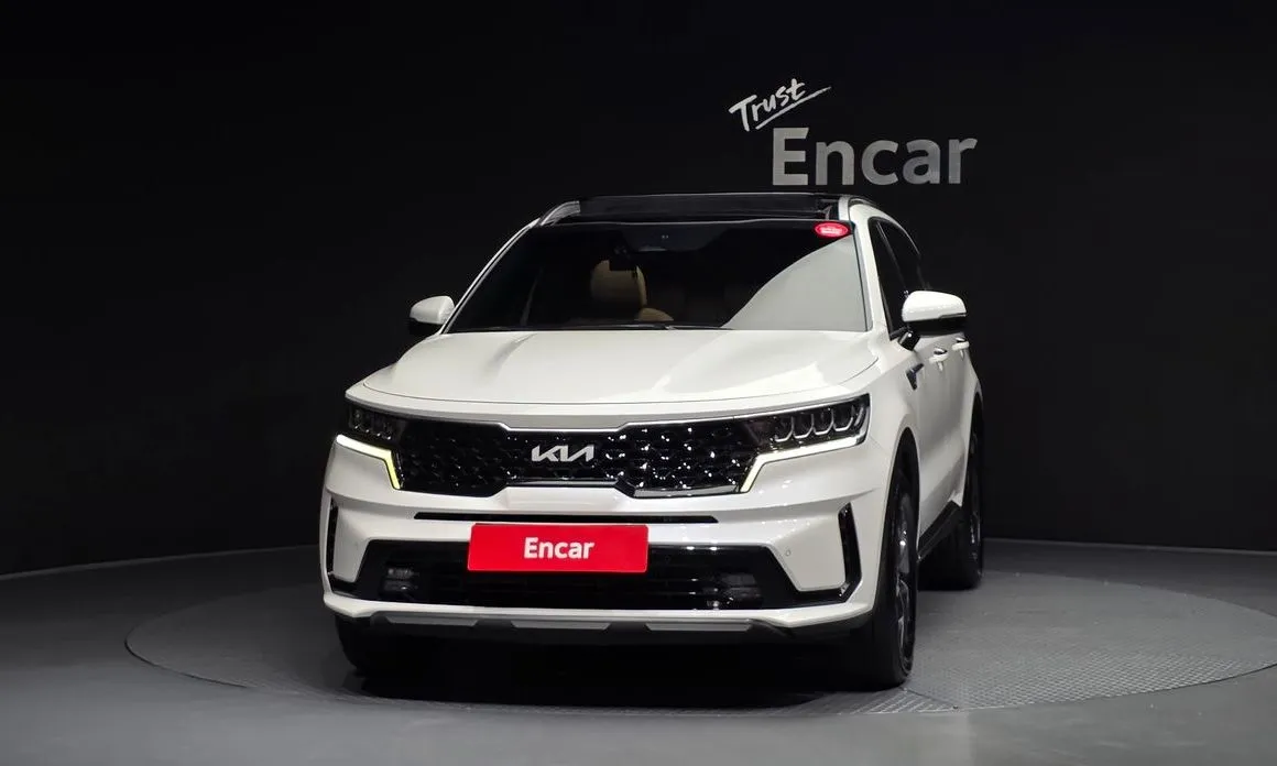 Kia Sorento — фото 5