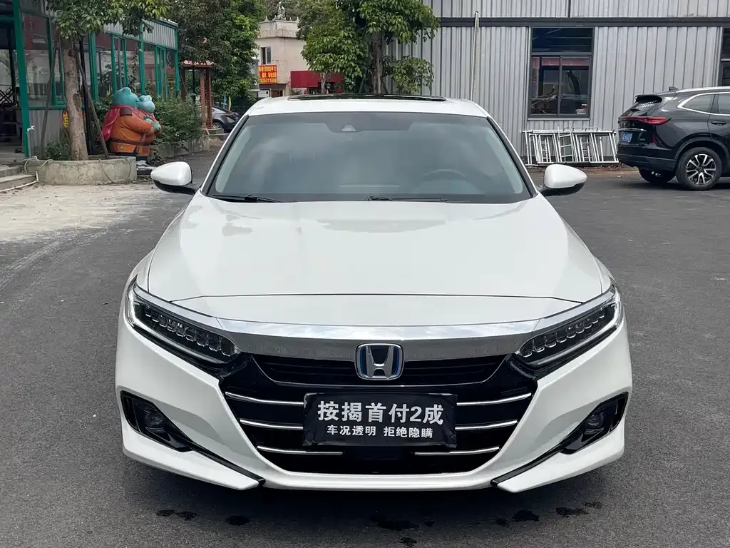 Honda Accord — фото 7