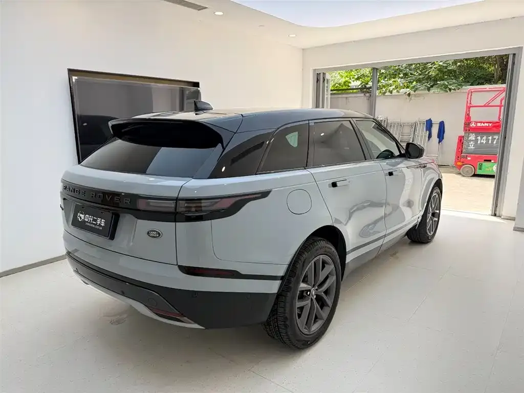Land Rover Velar — фото 10