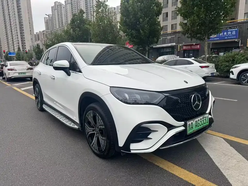 Mercedes-Benz EQE SUV 2023 из CN, фото 10