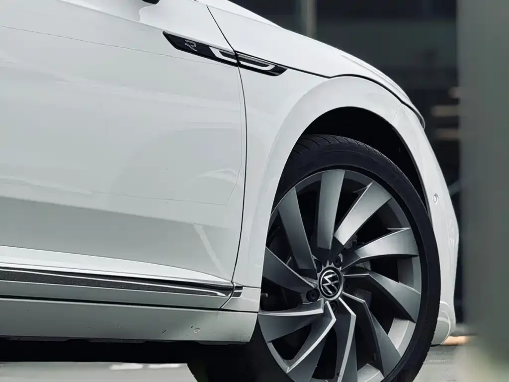 Volkswagen CC — фото 2