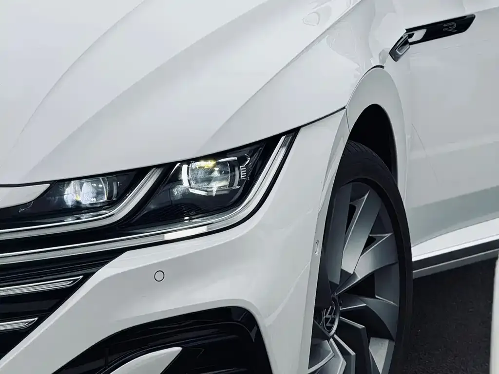 Volkswagen CC — фото 7