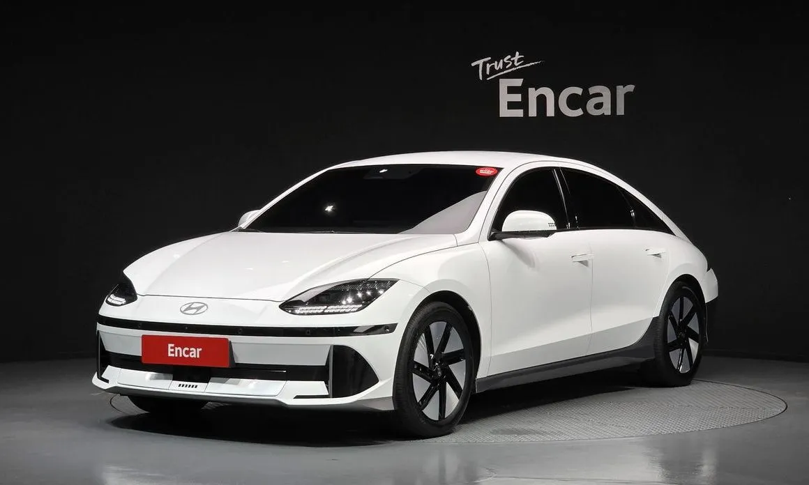 Hyundai Ioniq6 — фото 1