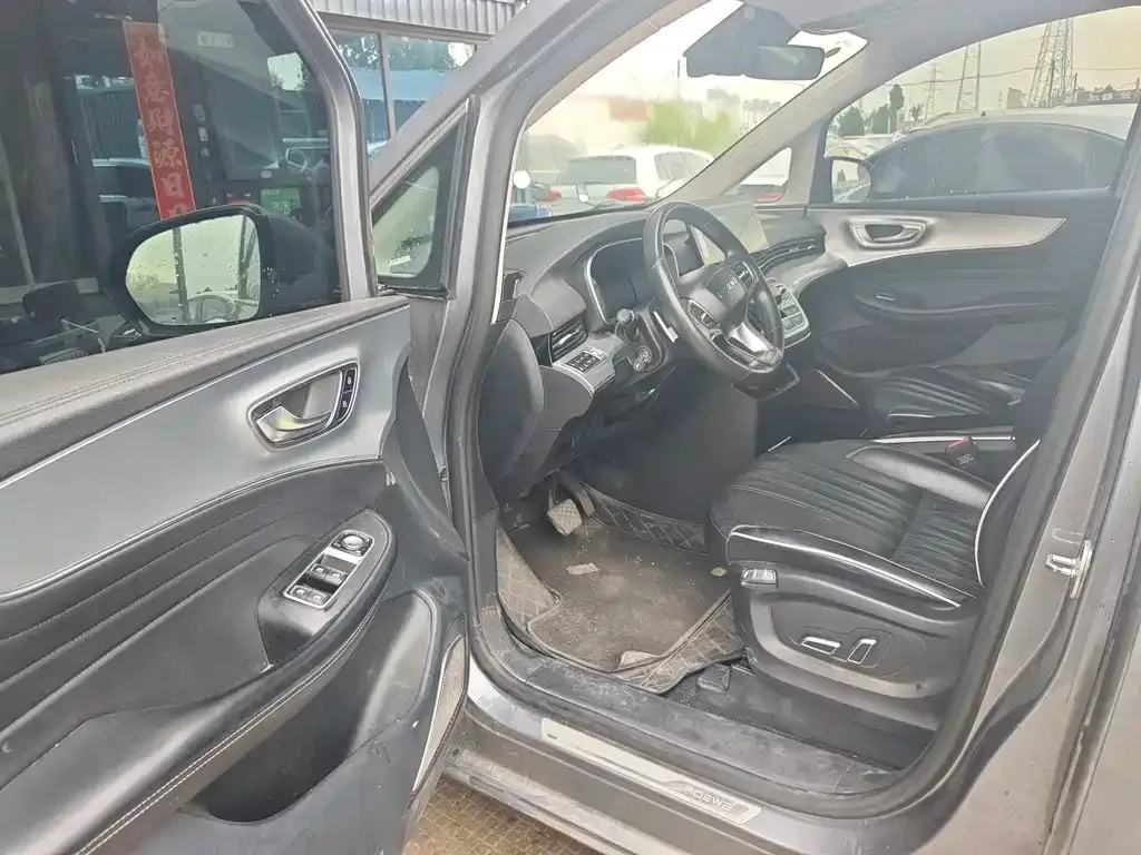 Roewe iMAX8 — фото 3