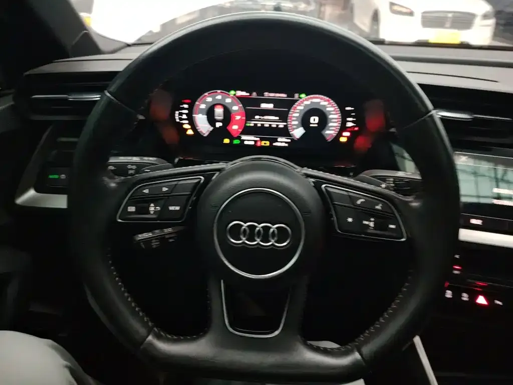 Audi A3 — фото 8