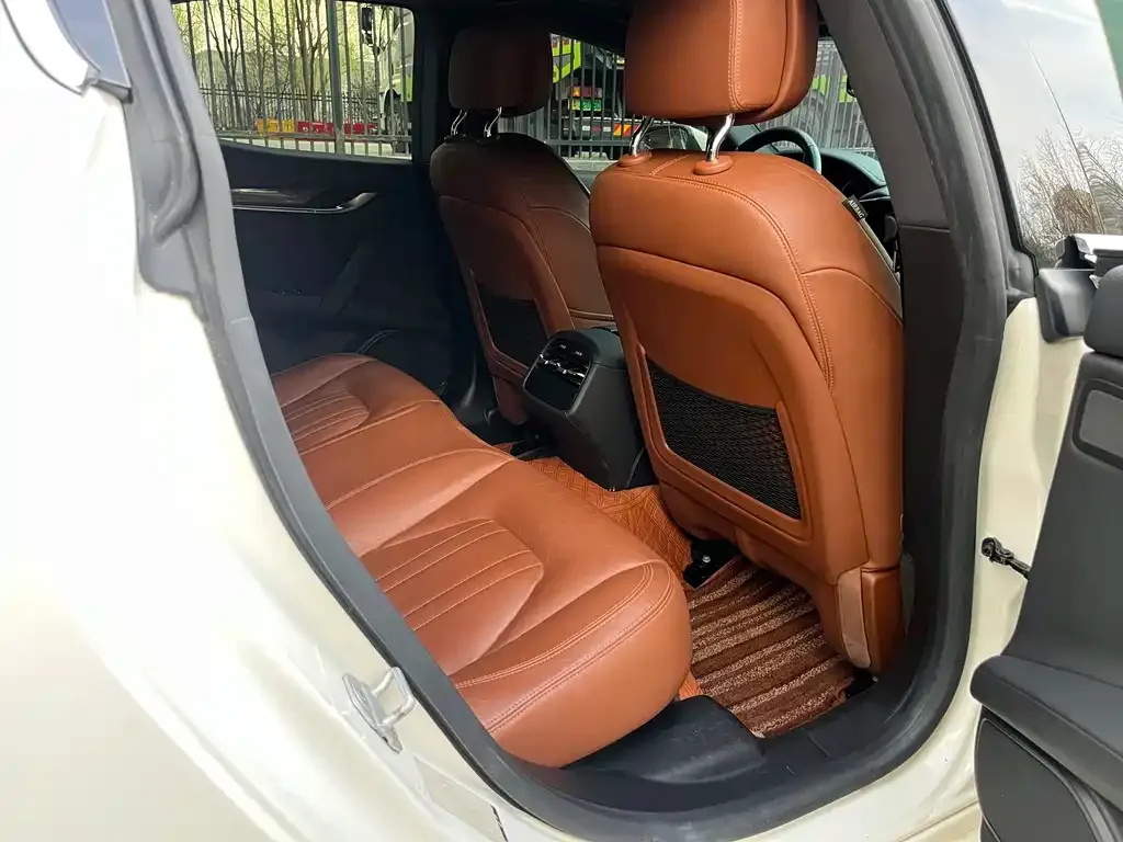 Maserati Ghibli — фото 3