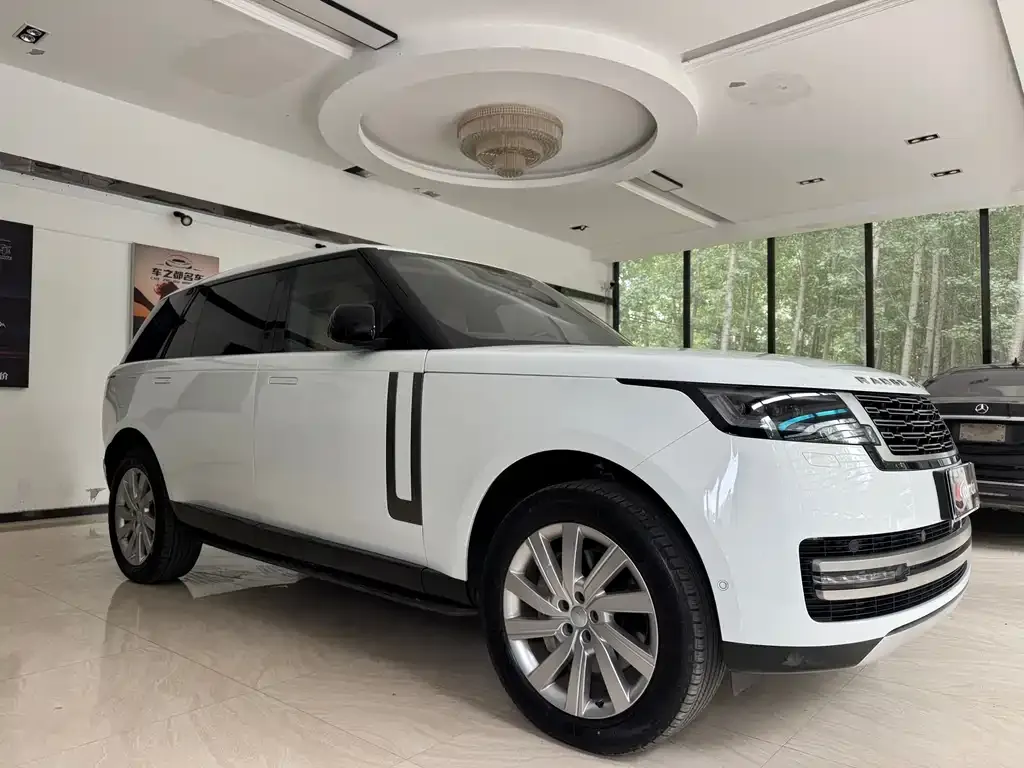 Land Rover Range Rover — фото 1