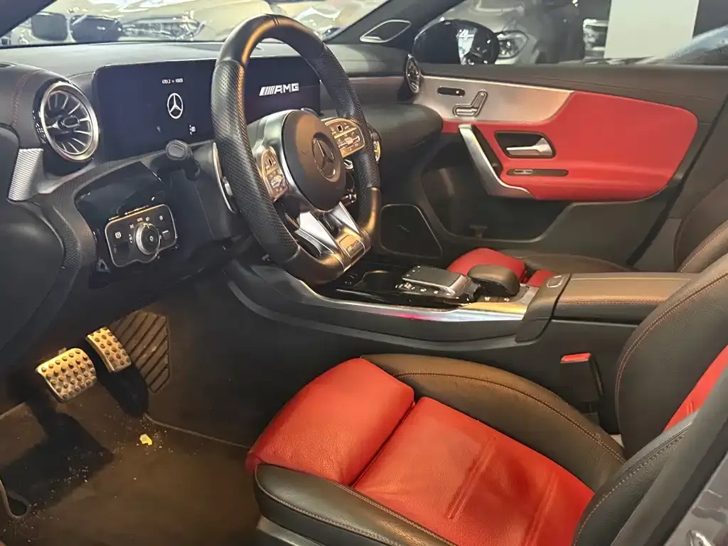 Mercedes-Benz A-Class AMG — фото 4