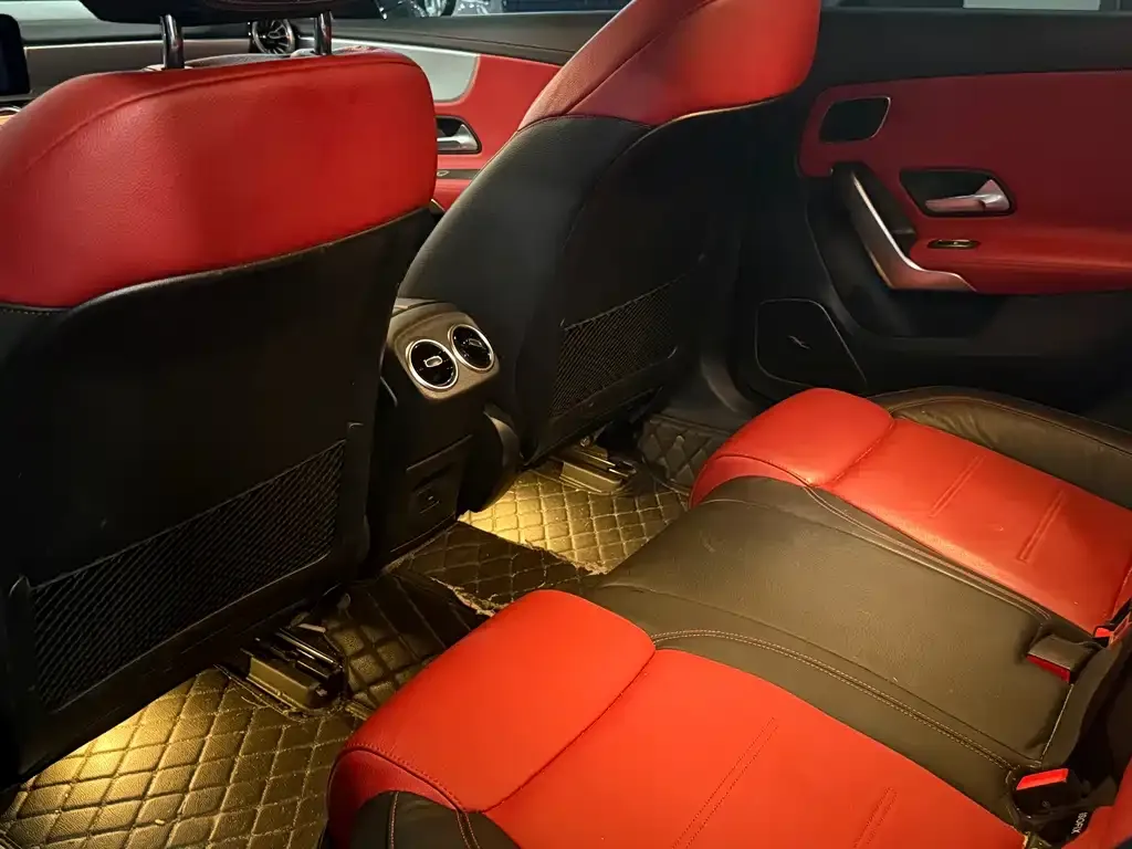 Mercedes-Benz A-Class AMG — фото 6