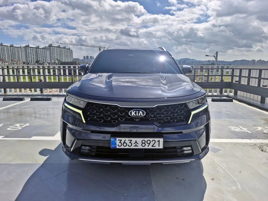 Kia Sorento — фото 10
