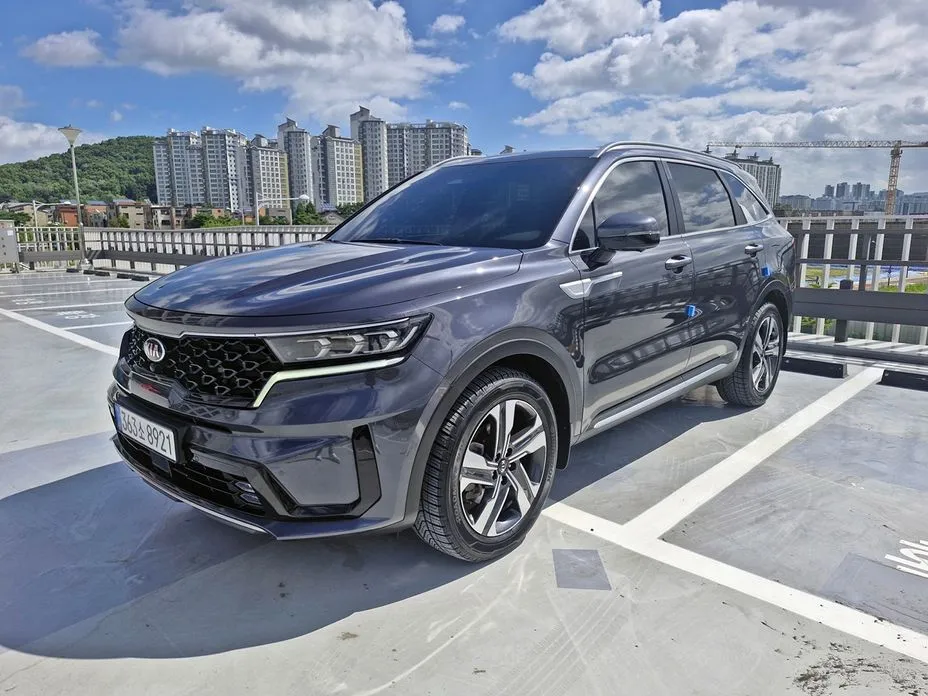 Kia Sorento — фото 5