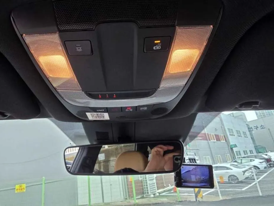 Kia Sorento — фото 6