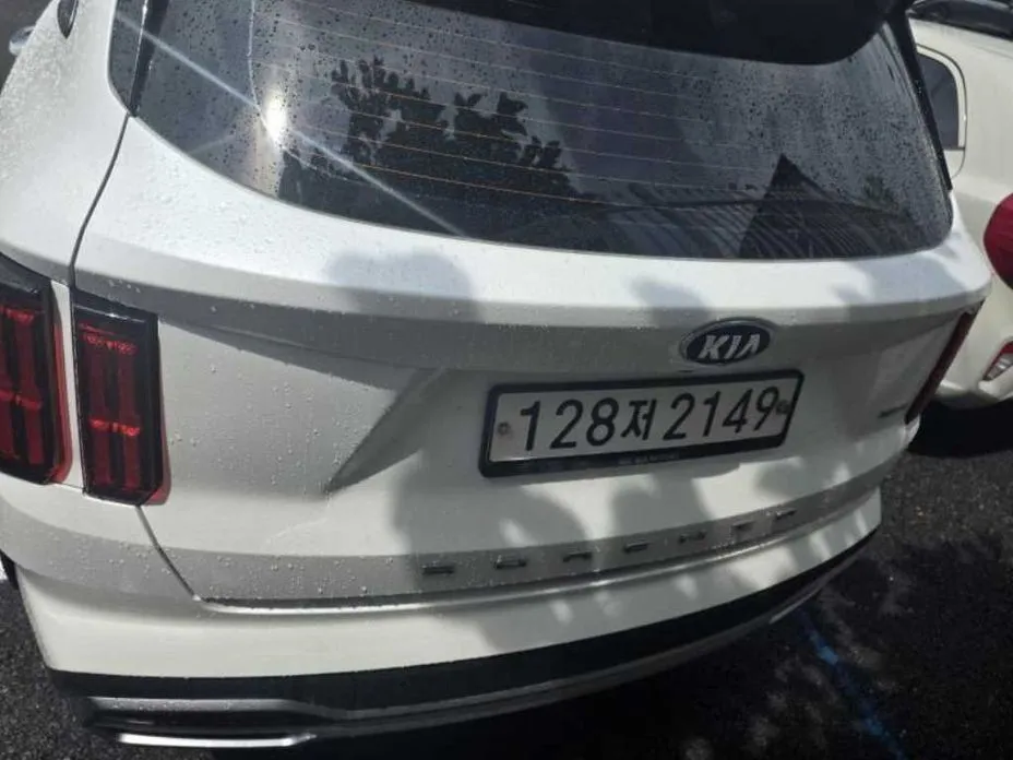 Kia Sorento — фото 7