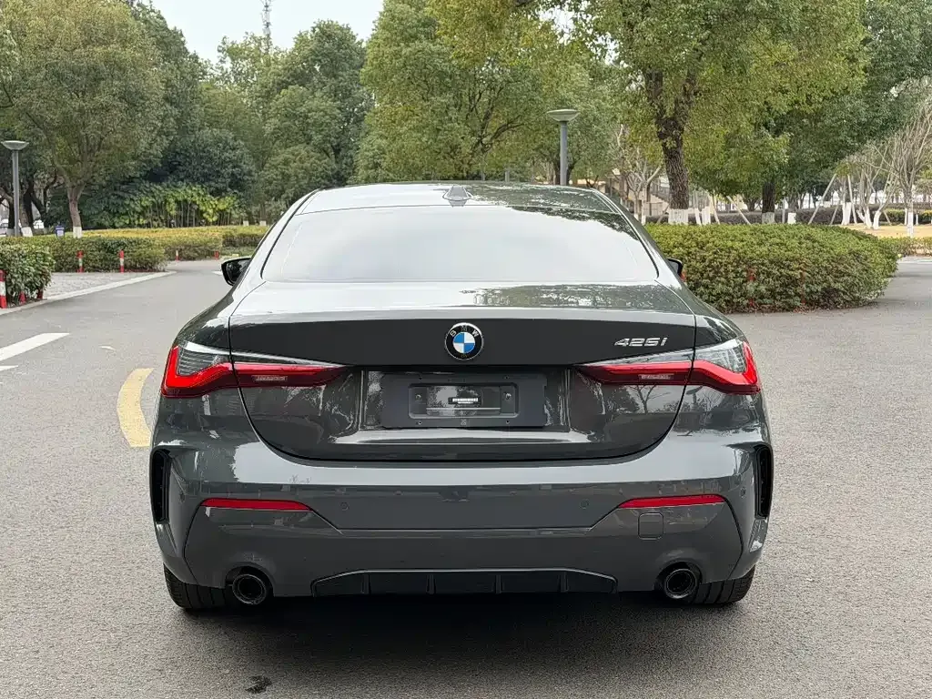 BMW 4 Series 2023 из CN, фото 3