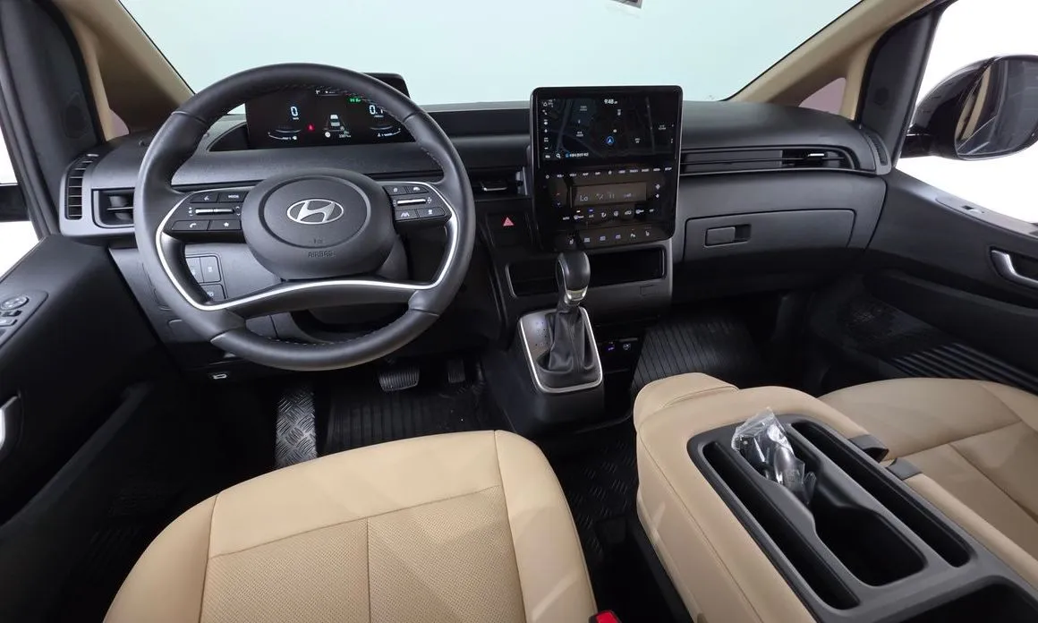 Hyundai Staria — фото 8