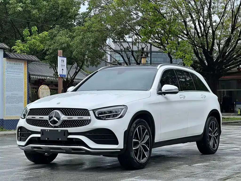Mercedes-Benz GLC — фото 1