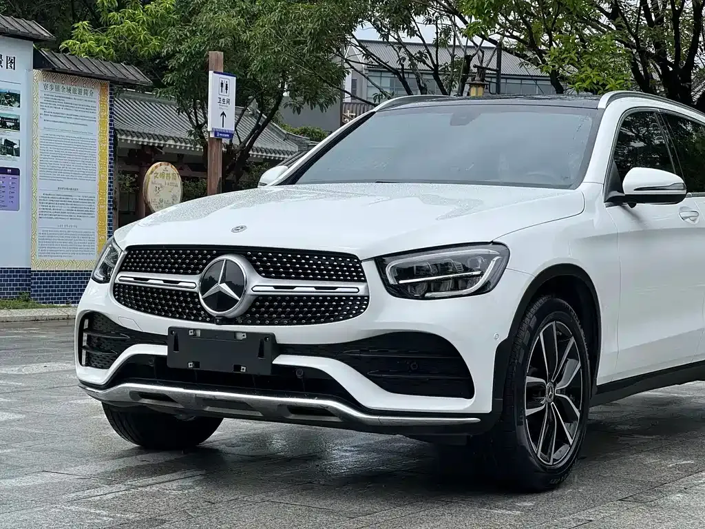 Mercedes-Benz GLC — фото 9