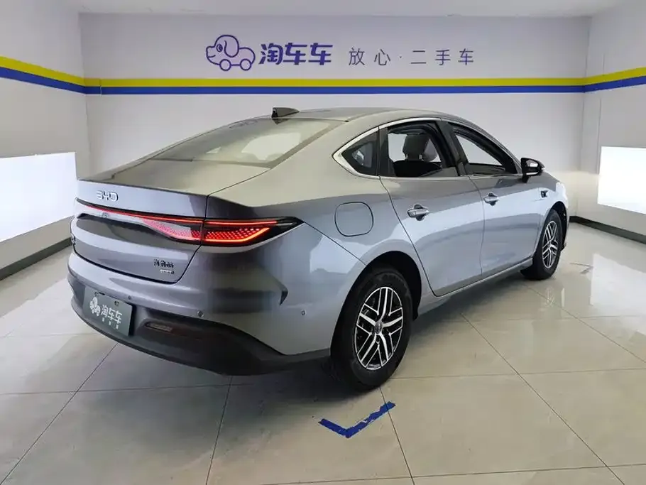 BYD Seal 05 DM-i — фото 3