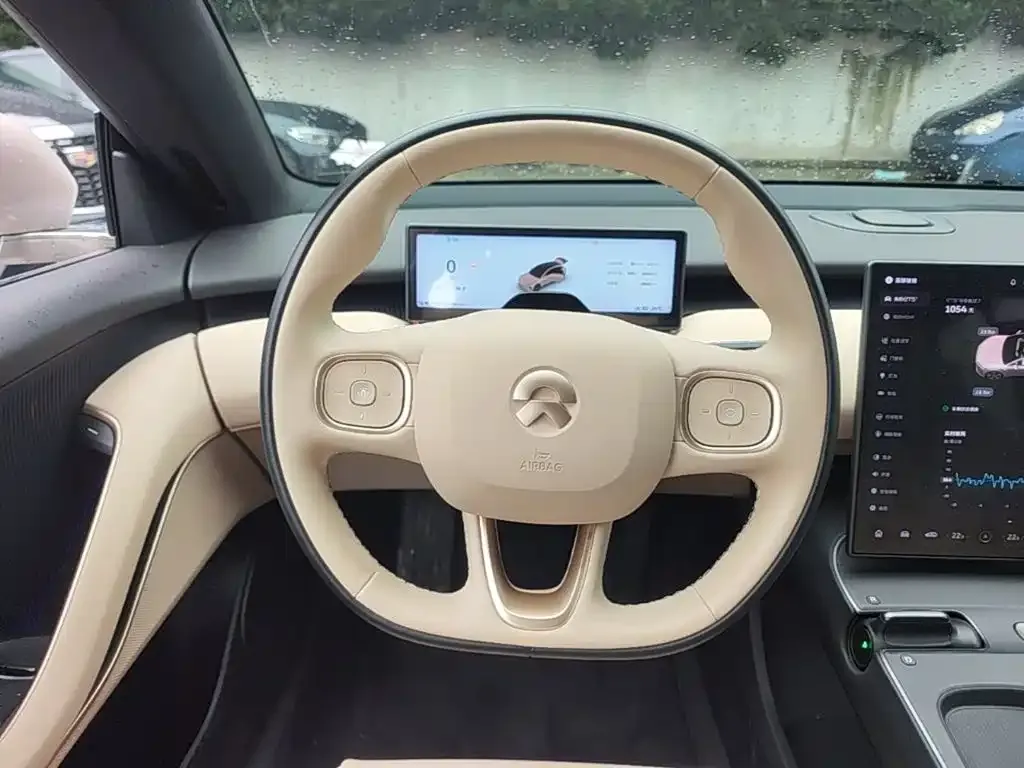 NIO ET5T — фото 8