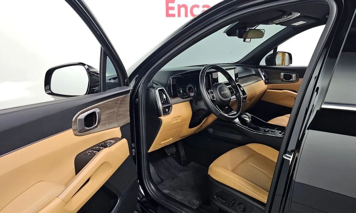 Kia Sorento — фото 8