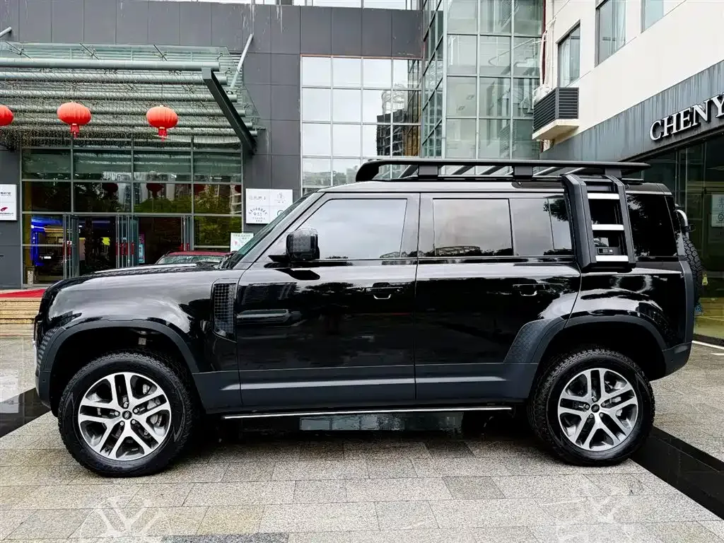 Land Rover Defender — фото 4