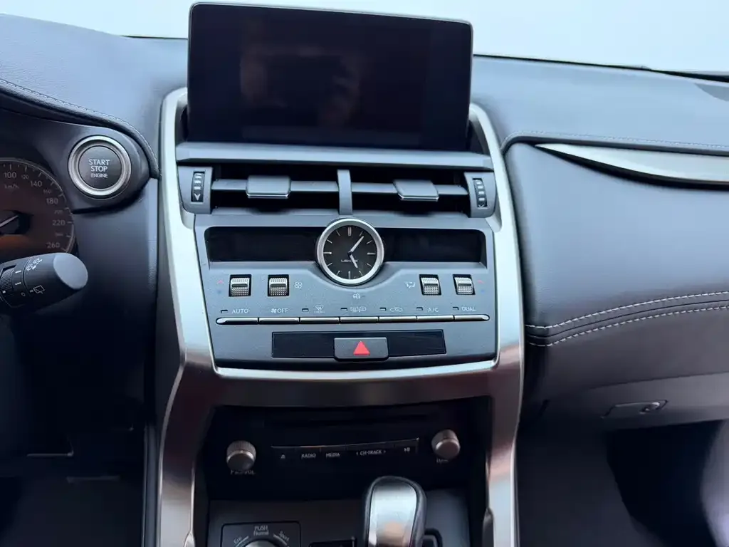 Lexus NX 2021 из CN, фото 4
