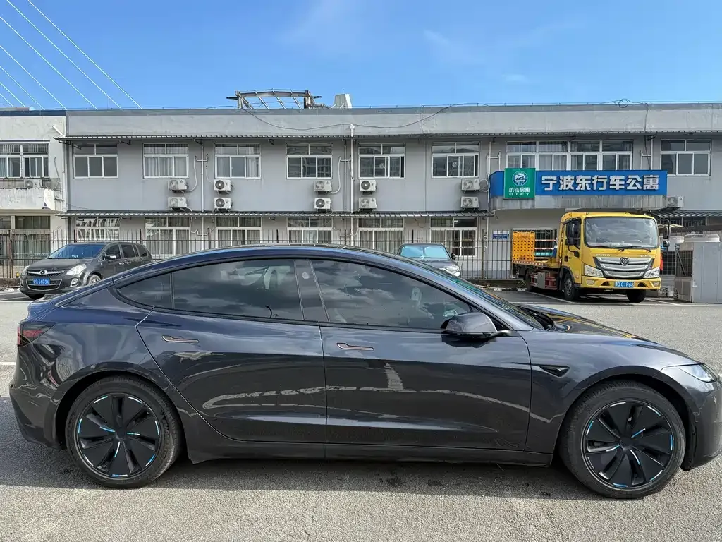 Tesla Model 3 2024 из CN, фото 5