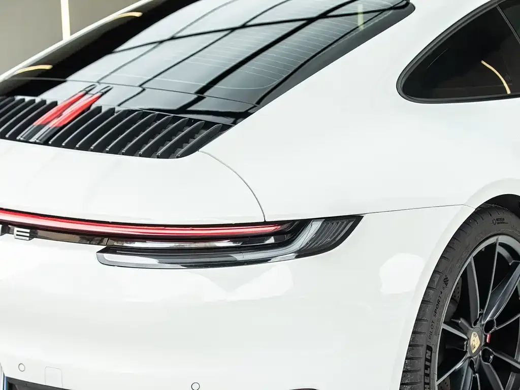 Porsche 911 — фото 9