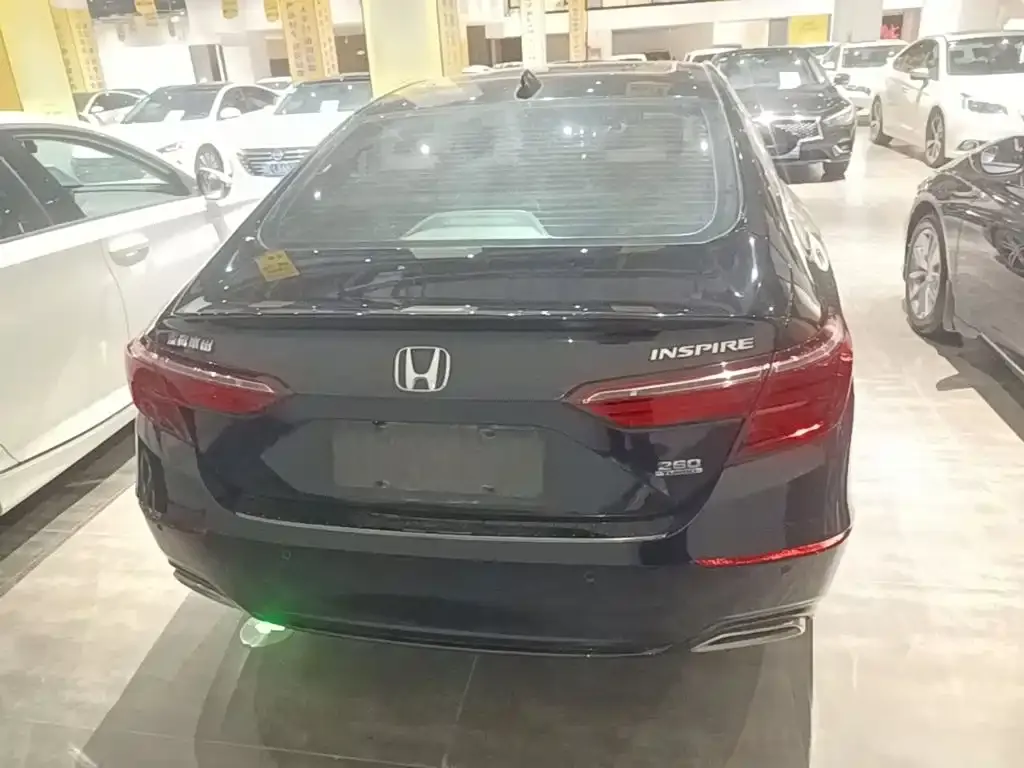 Honda Inspire — фото 4