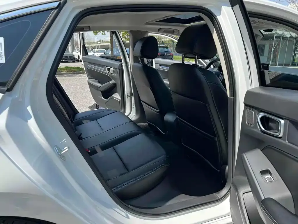 Honda Civic — фото 9