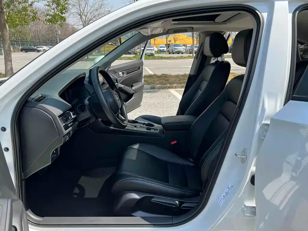Honda Civic — фото 7
