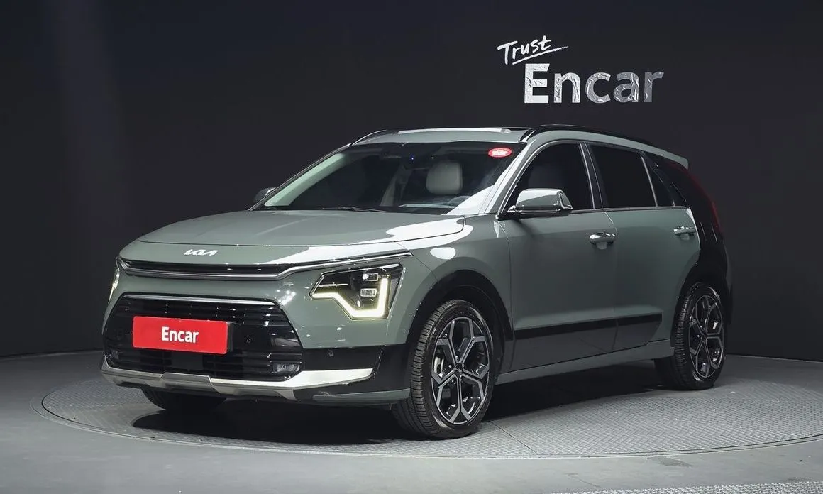 Kia Niro — фото 1