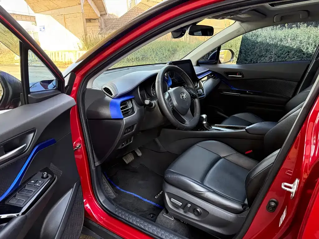 Toyota C-HR 2022 из CN, фото 4