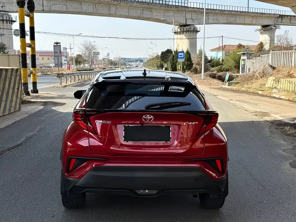 Toyota C-HR 2022 из CN, фото 8
