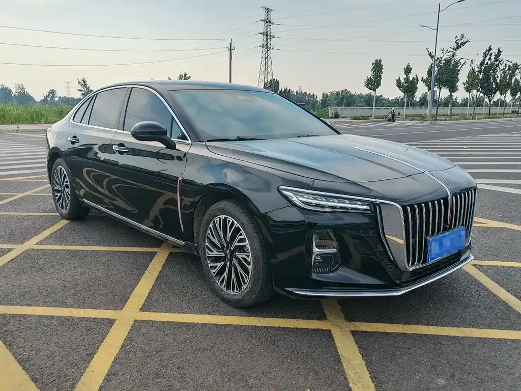 Hongqi H5 — фото 3