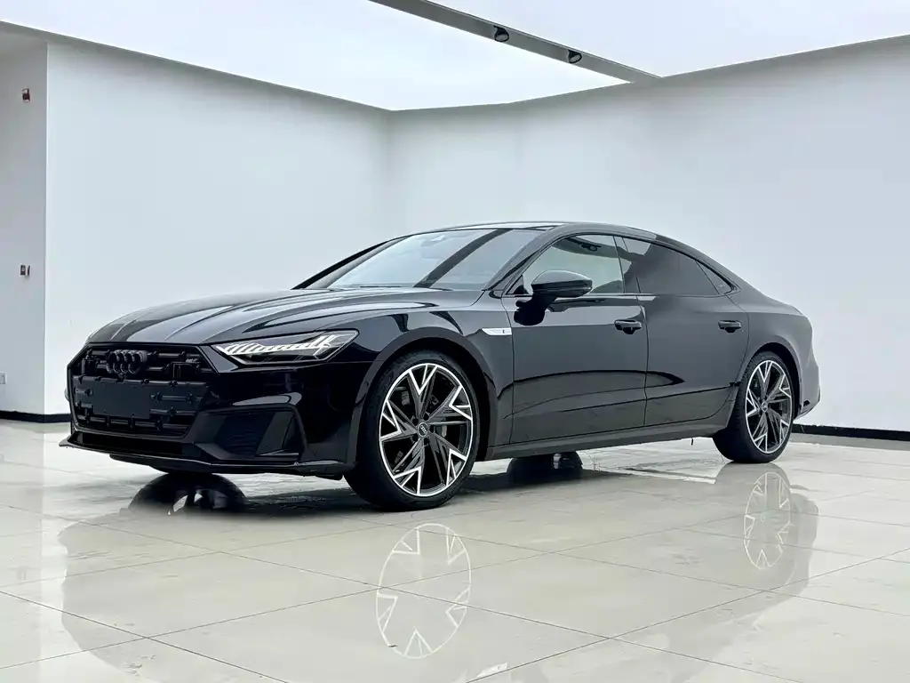 Audi A7L — фото 1
