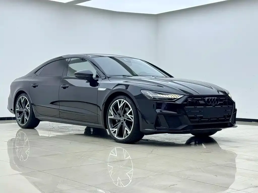 Audi A7L — фото 10