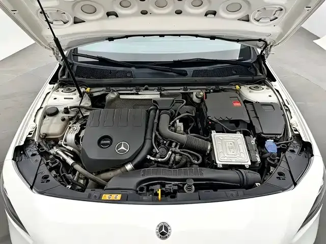 Mercedes-Benz A-Class — фото 10